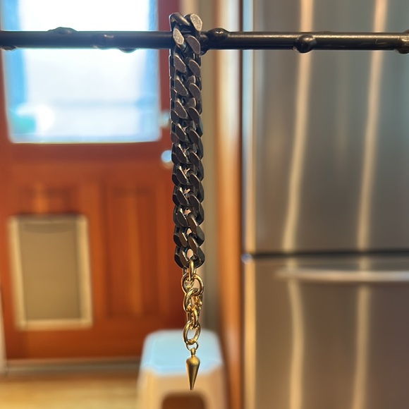 Unique vintage Silver Chain bracelet with gold clasp detail - Picture 2 of 3